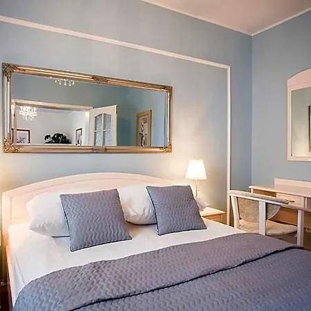 Hotel Renusz-3